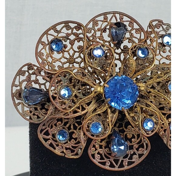 Antique Czech Art Deco Large Blue Glass Gold Tone Filigree Brooch - Picture 12 of 16